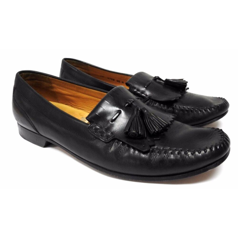 Johnston & Murphy Shoes black Leather loafers tassels Size 9.5 M